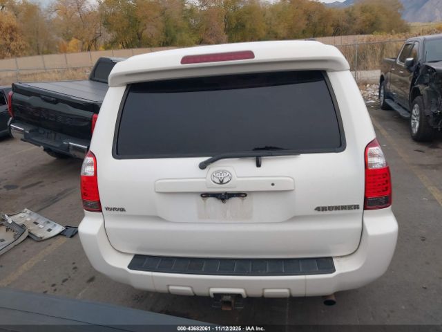 Toyota 4Runner Sr5 Sport V6 Image 16