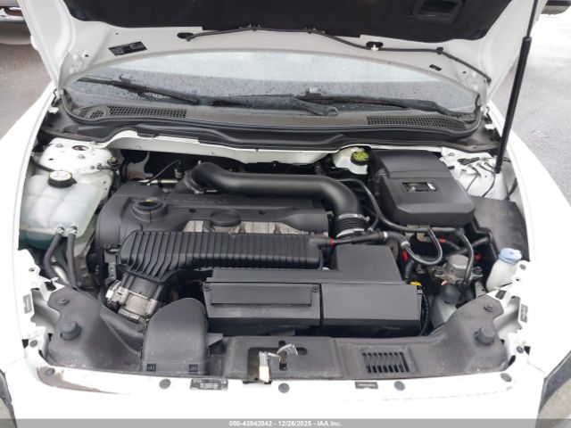 Volvo C30 Image 6