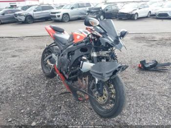  Salvage Suzuki Gsx-r750