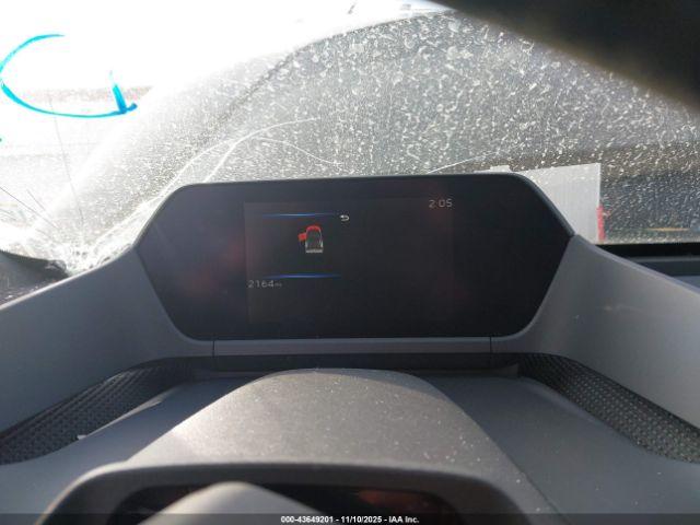 Subaru Solterra Touring Onyx Edition Image 16