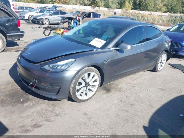 Tesla Model 3 Image 2