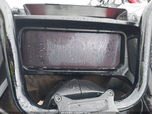 Harley-Davidson Fltrx Image 12