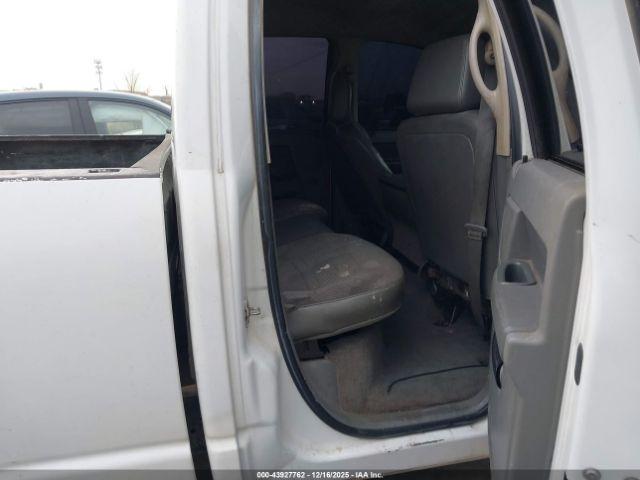 Dodge Ram 2500 St Image 3