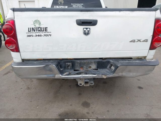 Dodge Ram 2500 St Image 8