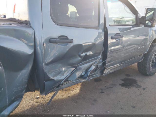 Chevrolet Silverado 1500 Lt Image 3