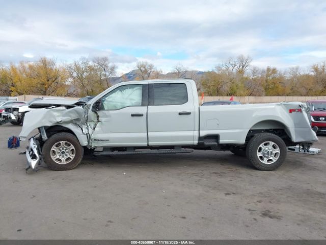 Ford F-350 Xlt Image 2