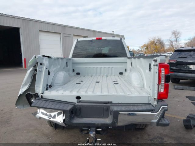 Ford F-350 Xlt Image 14