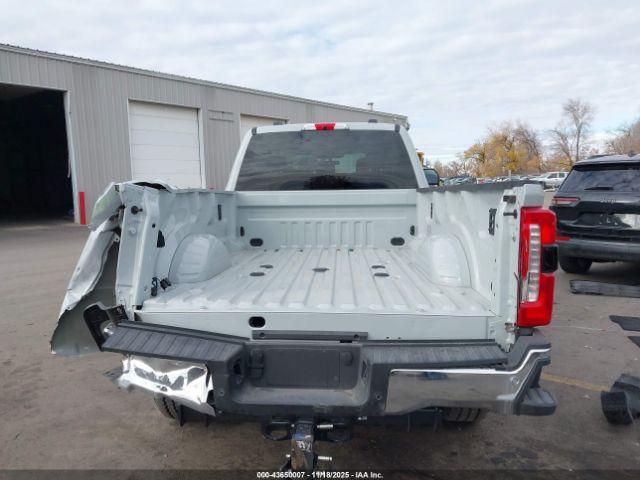 Ford F-350 Xlt Image 14