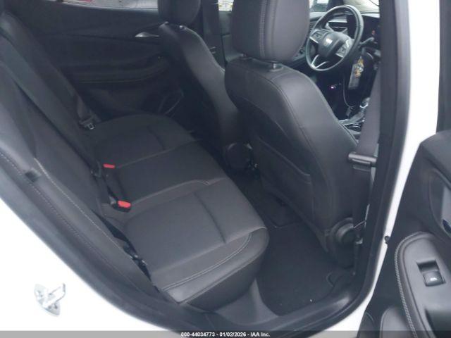 Buick Encore GX Preferred Fwd Image 7