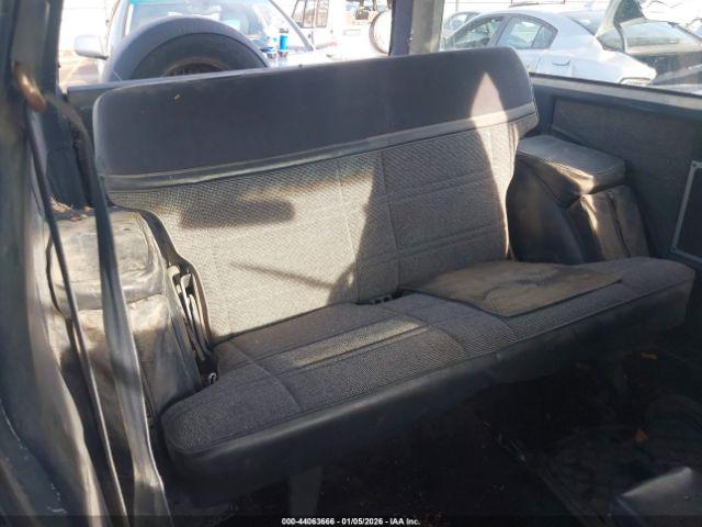 Chevrolet Blazer S10 Image 4