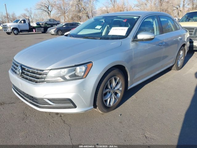 Volkswagen Passat 1.8t S Image 16