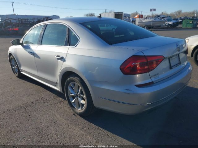 Volkswagen Passat 1.8t S Image 4