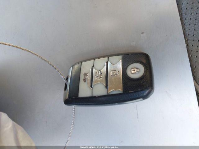 Kia Optima Ex Image 17