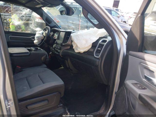 Ram 1500 Big Horn  4x4 6'4 Box Image 10