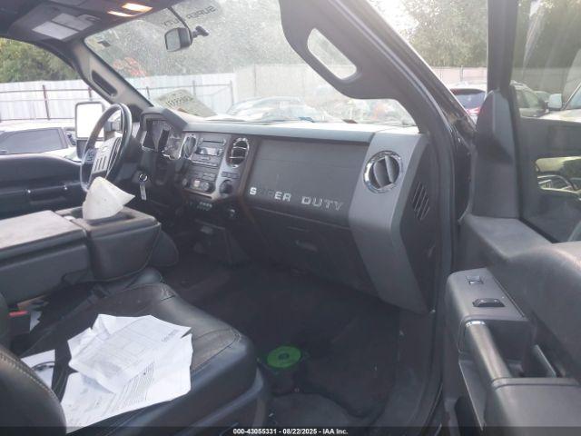 Ford F-350 Lariat Image 5