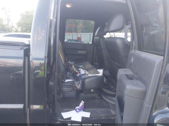 Ford F-350 Lariat Image 12