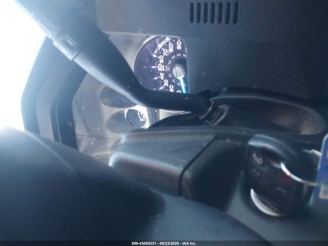 Ford F-350 Lariat Image 13