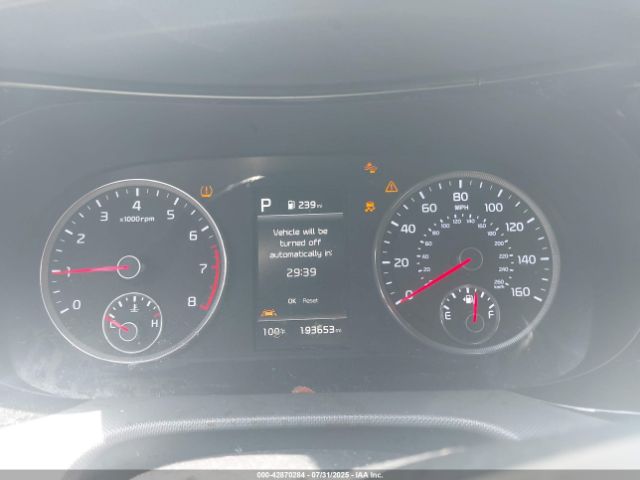 Kia K5 Gt-line Image 14