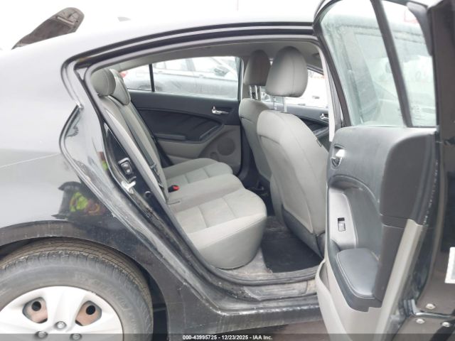 Kia Forte Lx Image 11