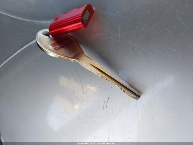 Subaru Outback 2.5i Image 12