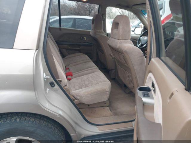 Honda Pilot Ex Image 8