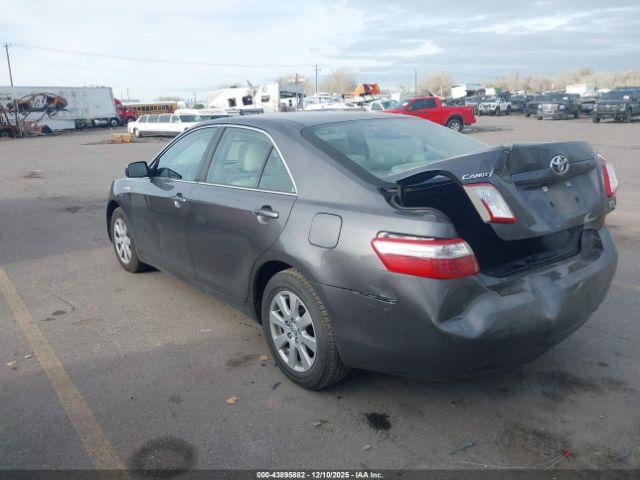 Toyota Camry Image 11