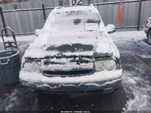 Chevrolet Tracker Hard Top Image 4