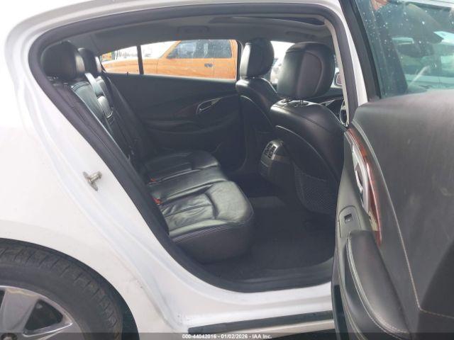 Buick LaCrosse Cxl Image 9